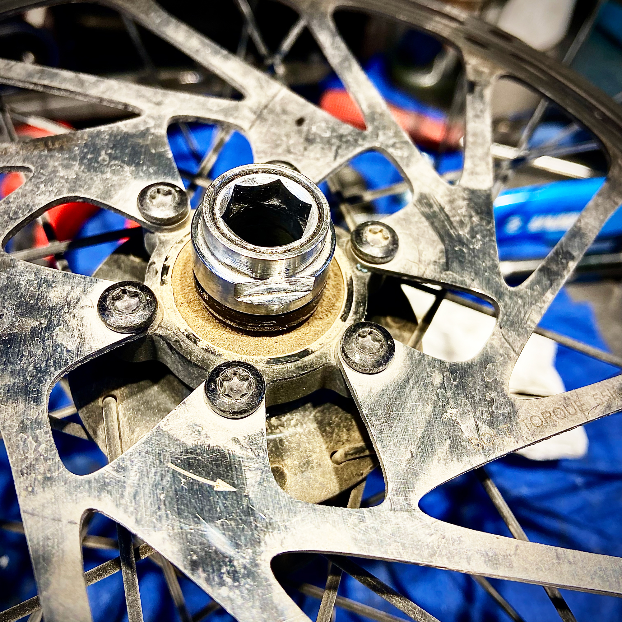 réparation roue vélo